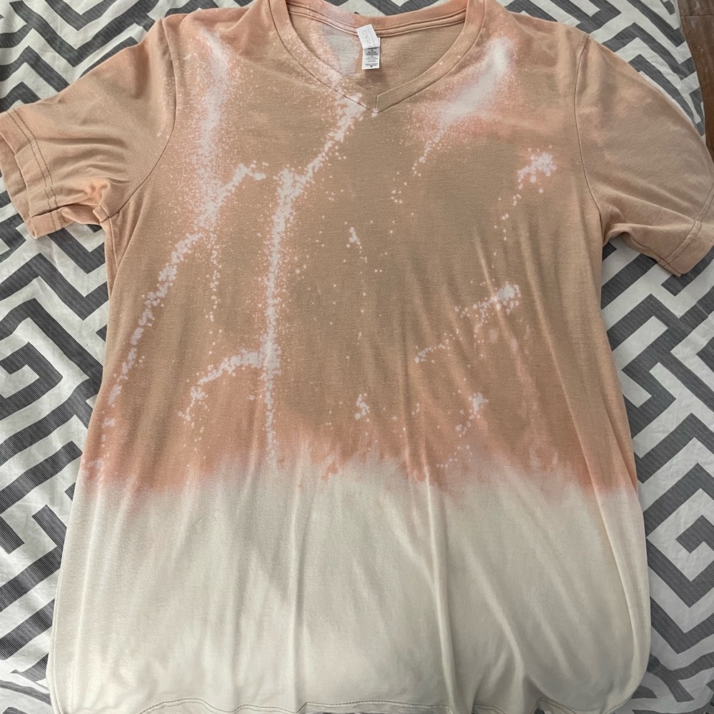 Bella Canvas bleached V-neck T-shirt, size M